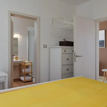 Ferienhaus 8 Mala Rudina